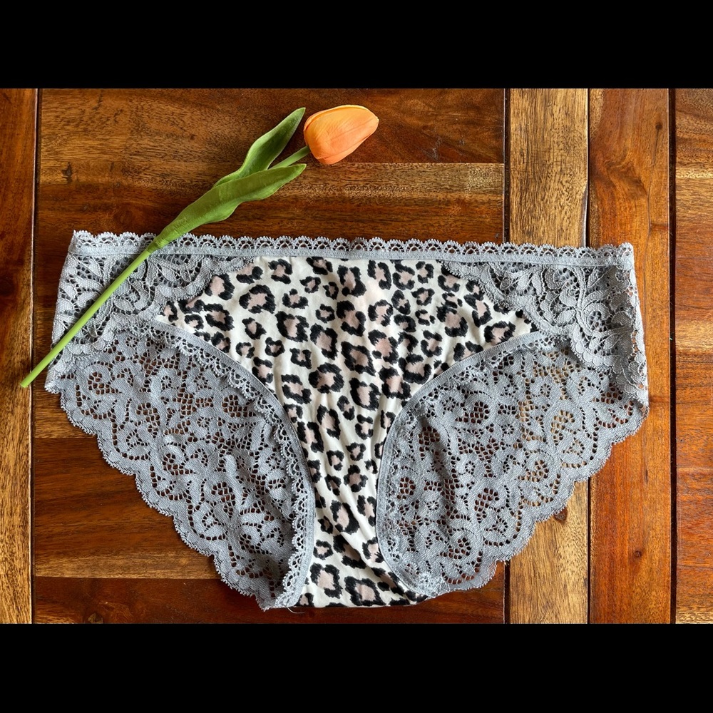 NWT Victoria’s Secret Panty bundle - Picture 3 of 3